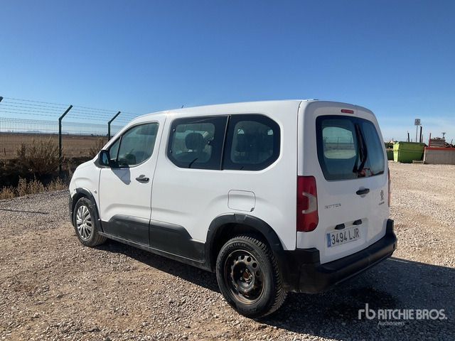 2020 Peugeot Rifter Passenger Van - Minibus, Transport de personnes: photos 2 2020 Peugeot Rifter Passenger Van - Minibus, Transport de personnes: photos 2