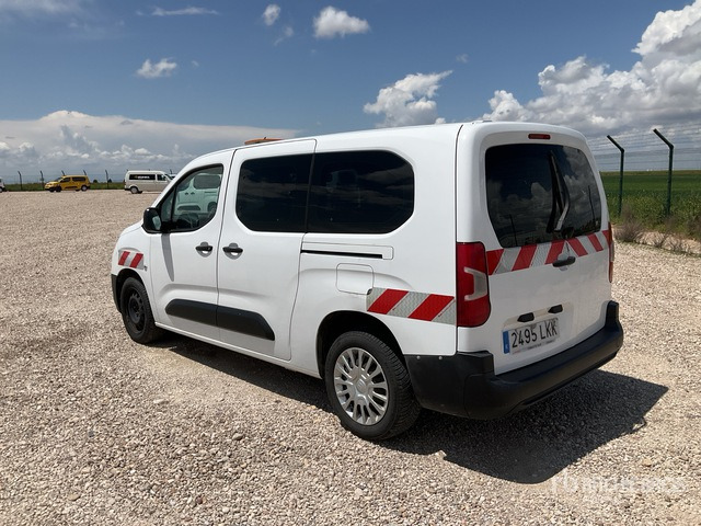 2020 Toyota Proace City Verso 5 Passenger Van - Minibus, Transport de personnes: photos 1 2020 Toyota Proace City Verso 5 Passenger Van - Minibus, Transport de personnes: photos 1