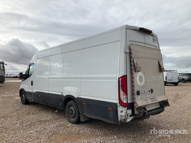 2021 Iveco Daily 35S18 Van Truck - Fourgon utilitaire: photos 1 2021 Iveco Daily 35S18 Van Truck - Fourgon utilitaire: photos 1
