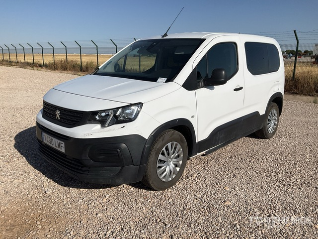 2021 Peugeot Rifter Passenger Van - Minibus, Transport de personnes: photos 2 2021 Peugeot Rifter Passenger Van - Minibus, Transport de personnes: photos 2