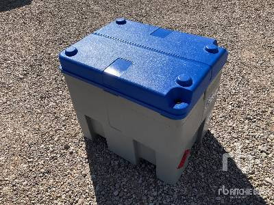 4-FUEL BY FUEL SOLUTION S PFTP-22012V 220 L Portable Poly (Unused) - Cuve de stockage: photos 3 4-FUEL BY FUEL SOLUTION S PFTP-22012V 220 L Portable Poly (Unused) - Cuve de stockage: photos 3