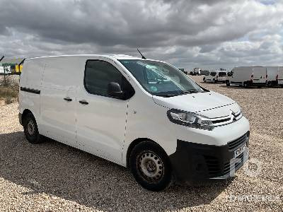CITROEN JUMPY HDI 115 - Fourgon utilitaire: photos 4 CITROEN JUMPY HDI 115 - Fourgon utilitaire: photos 4