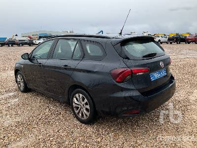 FIAT TIPO - Voiture: photos 2 FIAT TIPO - Voiture: photos 2