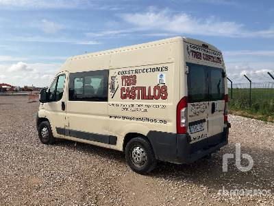 RENAULT BOXER - Camion fourgon: photos 2 RENAULT BOXER - Camion fourgon: photos 2