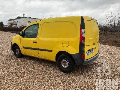 RENAULT KANGOO - Fourgon utilitaire: photos 2 RENAULT KANGOO - Fourgon utilitaire: photos 2
