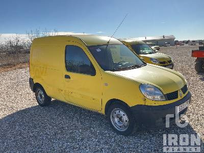 RENAULT KANGOO - Fourgon utilitaire: photos 4 RENAULT KANGOO - Fourgon utilitaire: photos 4