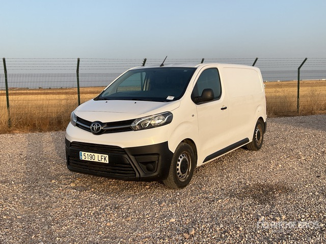 2021 Toyota Proace Cargo Van - Véhicule utilitaire: photos 2 2021 Toyota Proace Cargo Van - Véhicule utilitaire: photos 2