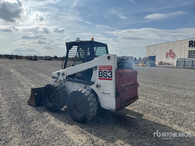 2002 Bobcat 863 High Flow Skid Steer Loader - Mini chargeuse: photos 4 2002 Bobcat 863 High Flow Skid Steer Loader - Mini chargeuse: photos 4