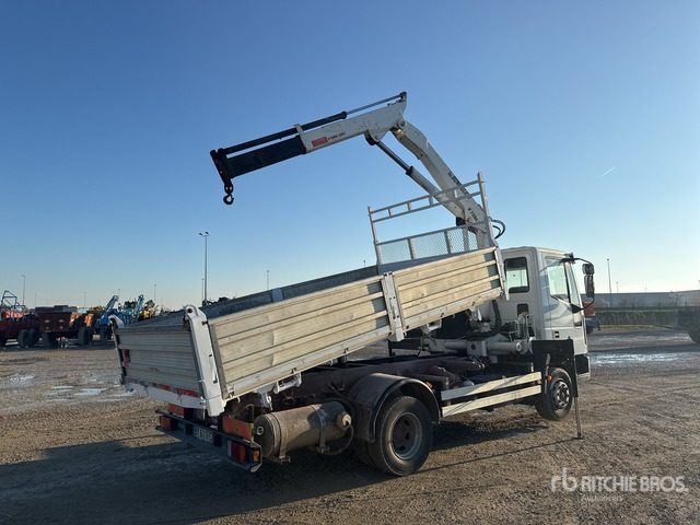 2002 Iveco Eurocargo 110EL18 Bonfiglioli P7200L 1980 kg on 4x2 Dump Truck with Crane - Camion benne: photos 4 2002 Iveco Eurocargo 110EL18 Bonfiglioli P7200L 1980 kg on 4x2 Dump Truck with Crane - Camion benne: photos 4