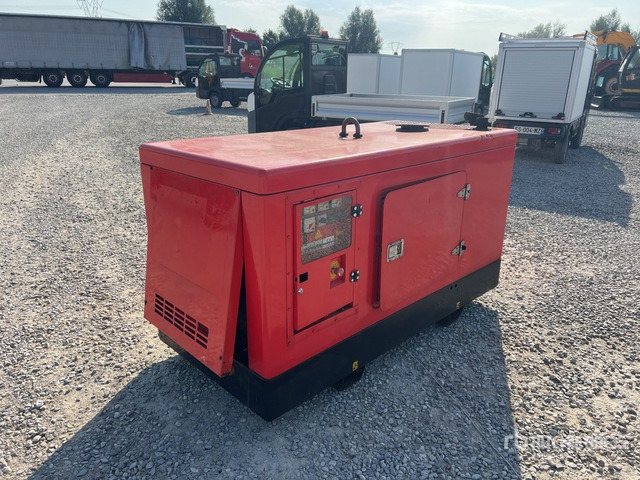 2005 Himoinsa HIW30 (Inoperable) Generator Set - Groupe électrogène: photos 4 2005 Himoinsa HIW30 (Inoperable) Generator Set - Groupe électrogène: photos 4
