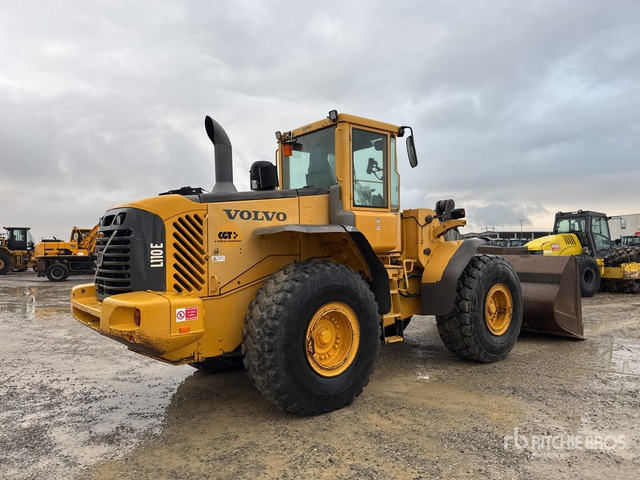 2005 Volvo L110E Wheel Loader - Chargeuse sur pneus: photos 3 2005 Volvo L110E Wheel Loader - Chargeuse sur pneus: photos 3