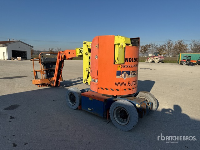 2007 JLG E300 AJP Electric (Inoperable) Articulating Boom Lift - Nacelle articulée: photos 3 2007 JLG E300 AJP Electric (Inoperable) Articulating Boom Lift - Nacelle articulée: photos 3