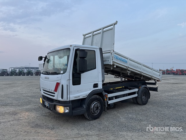 2008 Iveco Eurocargo 75E16 4x2 Dump Truck: Light Duty - Camion benne: photos 2 2008 Iveco Eurocargo 75E16 4x2 Dump Truck: Light Duty - Camion benne: photos 2