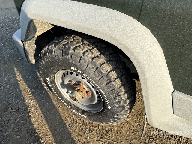 2010 Iveco Massif 4x4 SUV - SUV: photos 5 2010 Iveco Massif 4x4 SUV - SUV: photos 5