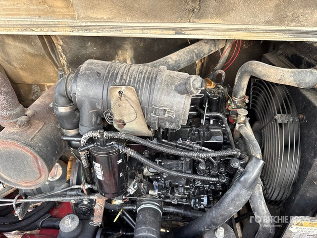 2011 Takeuchi TB150C Mini Excavator: <6.6t - Mini pelle: photos 5 2011 Takeuchi TB150C Mini Excavator: <6.6t - Mini pelle: photos 5