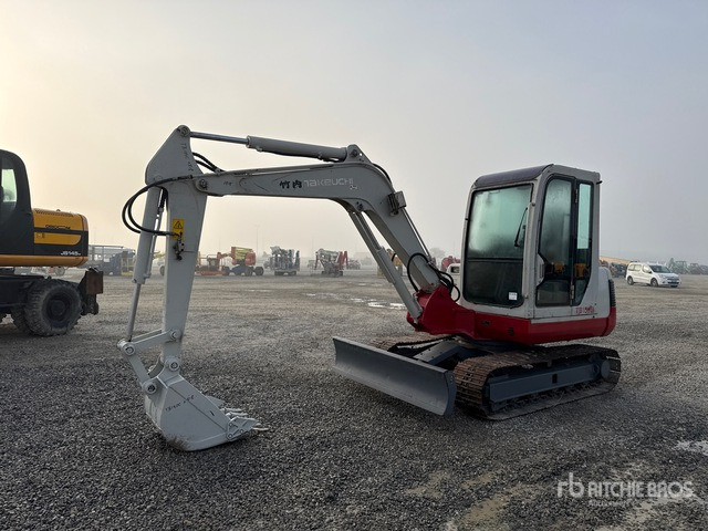 2011 Takeuchi TB150C Mini Excavator: <6.6t - Mini pelle: photos 2 2011 Takeuchi TB150C Mini Excavator: <6.6t - Mini pelle: photos 2