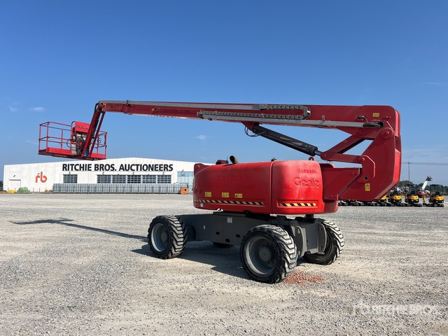 2013 Genie Z-80 Articulating Boom Lift - Nacelle articulée: photos 3 2013 Genie Z-80 Articulating Boom Lift - Nacelle articulée: photos 3