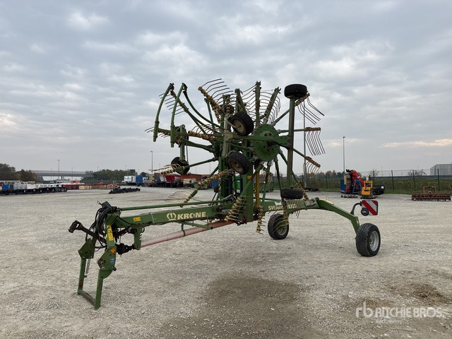 2016 Krone Swadro TC 760 Hay Rake - Faneuse: photos 1 2016 Krone Swadro TC 760 Hay Rake - Faneuse: photos 1