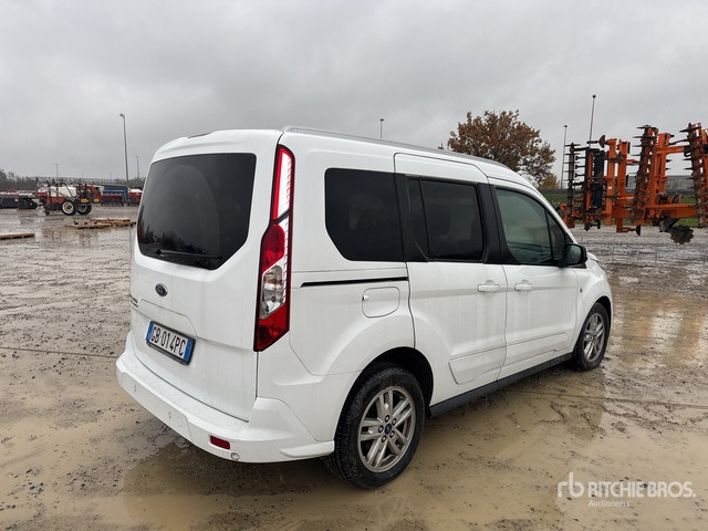 2020 Ford Tourneo CONNECT 1.5 TDCI 120CV TITANIUM ... Van Truck - Camion fourgon: photos 3 2020 Ford Tourneo CONNECT 1.5 TDCI 120CV TITANIUM ... Van Truck - Camion fourgon: photos 3