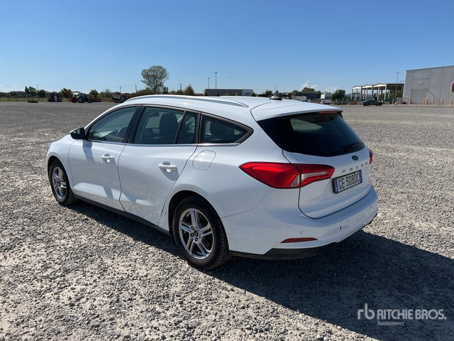 2021 Ford Focus SW 1.5 ECOBLUE BUSINESS 95CV N1 Automobile - Voiture: photos 2 2021 Ford Focus SW 1.5 ECOBLUE BUSINESS 95CV N1 Automobile - Voiture: photos 2