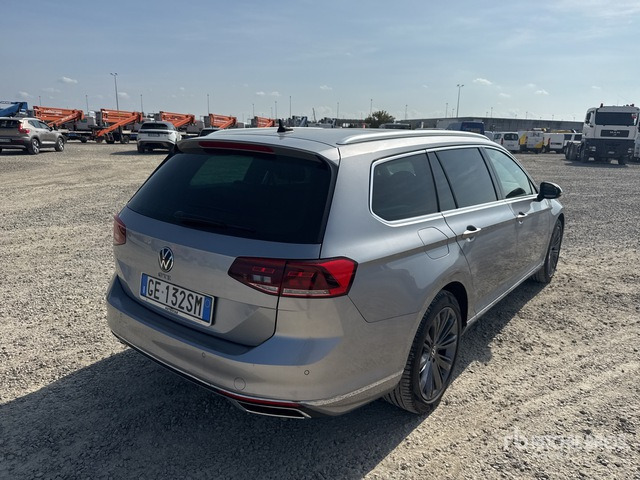 2021 Volkswagen Passat 1.4 PLUG IN HYBRID GTE DSG Station Wagon - Voiture break: photos 3 2021 Volkswagen Passat 1.4 PLUG IN HYBRID GTE DSG Station Wagon - Voiture break: photos 3