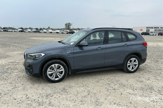2022 BMW X1 XDRIVE 25E BUSINESS ADVANTAGE SUV - SUV: photos 2 2022 BMW X1 XDRIVE 25E BUSINESS ADVANTAGE SUV - SUV: photos 2