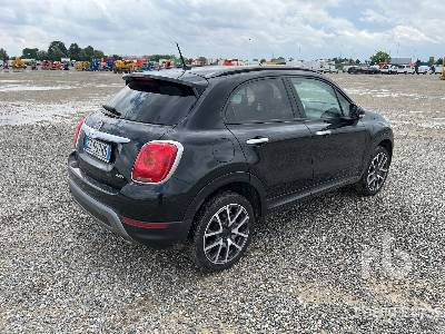 FIAT 500X - Voiture: photos 3 FIAT 500X - Voiture: photos 3