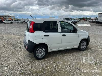 FIAT PANDA Hybrid - Camion fourgon: photos 3 FIAT PANDA Hybrid - Camion fourgon: photos 3