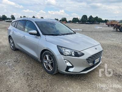 FORD FOCUS SW 1.5ECOBLUE 120CV BUS CO-P - Voiture: photos 4 FORD FOCUS SW 1.5ECOBLUE 120CV BUS CO-P - Voiture: photos 4