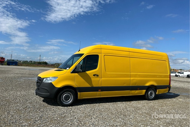 Merceds-Benz Sprinter Van Truck - Fourgon utilitaire: photos 3 Merceds-Benz Sprinter Van Truck - Fourgon utilitaire: photos 3