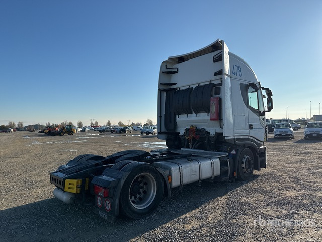 2017 Iveco Stralis 460 4x2 S/A Sleeper Truck Tractor - Tracteur routier: photos 3 2017 Iveco Stralis 460 4x2 S/A Sleeper Truck Tractor - Tracteur routier: photos 3