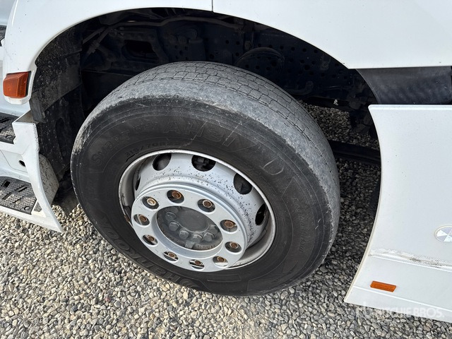 2018 Mercede-Benz Actros 1845 T/A Sleeper Truck Tractor - Tracteur routier: photos 5 2018 Mercede-Benz Actros 1845 T/A Sleeper Truck Tractor - Tracteur routier: photos 5