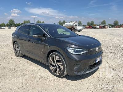 VOLKSWAGEN ID 4 PRO Performance First Edition - Voiture: photos 4 VOLKSWAGEN ID 4 PRO Performance First Edition - Voiture: photos 4