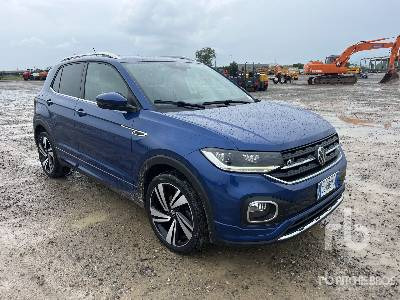 VOLKSWAGEN T-CROSS 1.0 TSI DSG R-Line 81KW/110CV - Voiture: photos 4 VOLKSWAGEN T-CROSS 1.0 TSI DSG R-Line 81KW/110CV - Voiture: photos 4