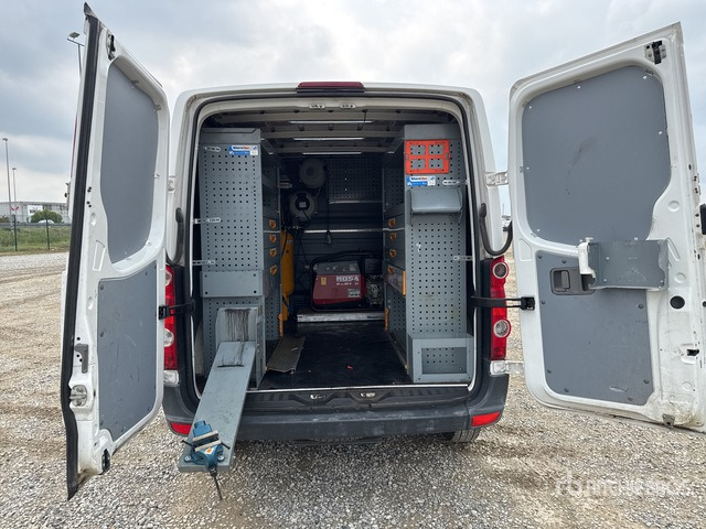 Volkswagen Crafter Service Truck - Véhicule de voirie/ Spécial, Fourgon utilitaire: photos 4 Volkswagen Crafter Service Truck - Véhicule de voirie/ Spécial, Fourgon utilitaire: photos 4