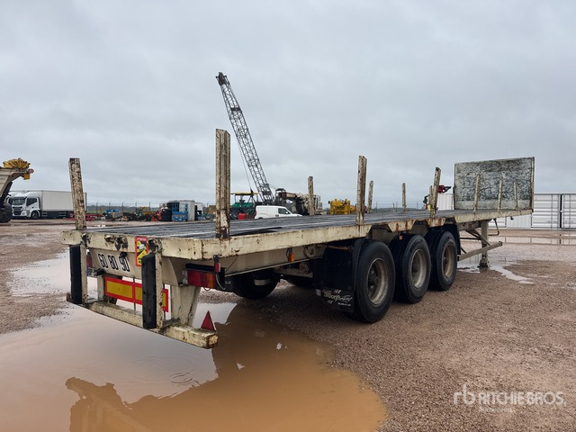 1995 Lecitrailer 3E20 Tri/A Semi-Remorque Plateau 3 E ... Flatbed Trailer - Remorque plateau: photos 3 1995 Lecitrailer 3E20 Tri/A Semi-Remorque Plateau 3 E ... Flatbed Trailer - Remorque plateau: photos 3