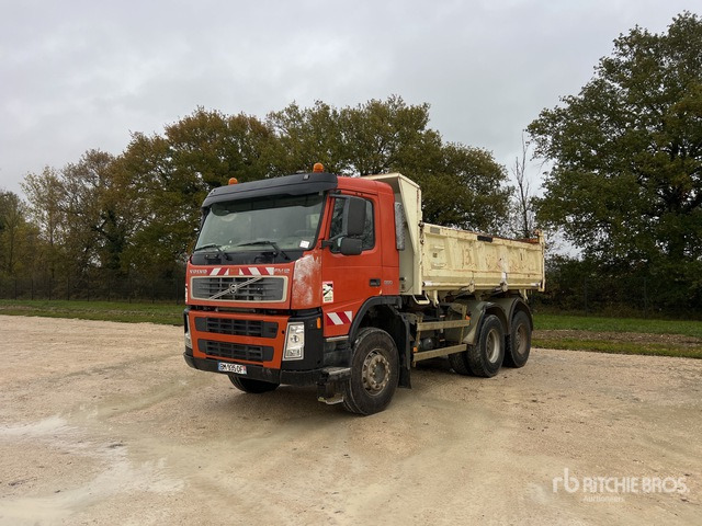 2002 Volvo FM12 380 6x4 Camion Benne T/A Dump Truck - Camion benne: photos 1 2002 Volvo FM12 380 6x4 Camion Benne T/A Dump Truck - Camion benne: photos 1