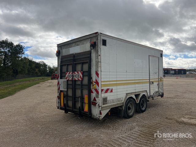 2003 Moiroud TR6000D T/A Remorque 2 Essieux Equipment Trailer - Remorque porte-engin surbaissée: photos 3 2003 Moiroud TR6000D T/A Remorque 2 Essieux Equipment Trailer - Remorque porte-engin surbaissée: photos 3