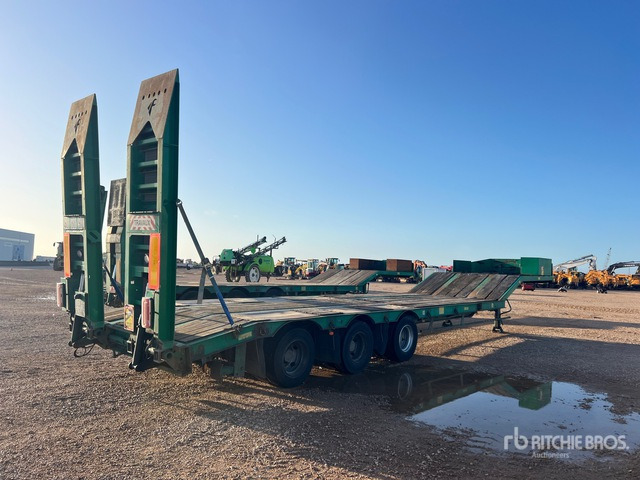 2006 ACTM S46315 Semi-Remorque Porte-Engins 3 Es ... Lowboy Trailer - Semi-remorque surbaissé: photos 3 2006 ACTM S46315 Semi-Remorque Porte-Engins 3 Es ... Lowboy Trailer - Semi-remorque surbaissé: photos 3