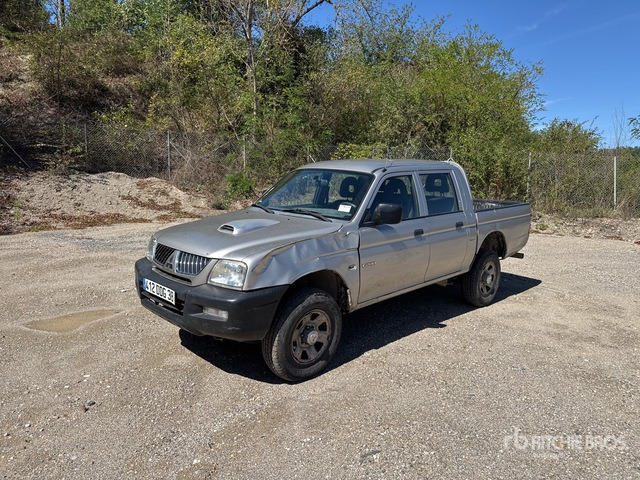 2006 Mitsubishi L200 4x4 Dual Cab Pickup - Pick-up: photos 1 2006 Mitsubishi L200 4x4 Dual Cab Pickup - Pick-up: photos 1