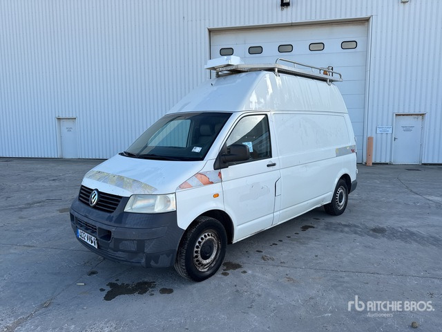 2006 Volkswagen Transporter TDI 4 Motion Vehicule Utilitaire Cargo Van - Fourgon utilitaire: photos 2 2006 Volkswagen Transporter TDI 4 Motion Vehicule Utilitaire Cargo Van - Fourgon utilitaire: photos 2