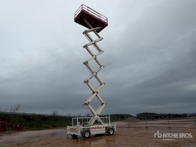 2007 Holland Lift B-195DL25 4x4 Nacelle Ciseaux Scissor Lift - Nacelle ciseaux: photos 2 2007 Holland Lift B-195DL25 4x4 Nacelle Ciseaux Scissor Lift - Nacelle ciseaux: photos 2