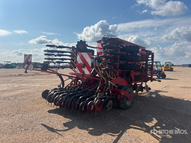 2007 Horsch Pronto 4 DC 4 m Semi-Mount Combination Semo ... Seed Drill - Combiné de semis: photos 4 2007 Horsch Pronto 4 DC 4 m Semi-Mount Combination Semo ... Seed Drill - Combiné de semis: photos 4