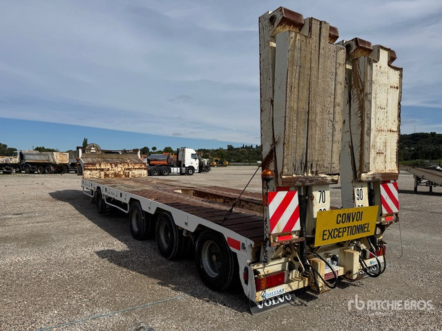 2007 Nicolas 68200 kg Quad/A Extendable Semi ... Lowboy Trailer - Semi-remorque surbaissé: photos 4 2007 Nicolas 68200 kg Quad/A Extendable Semi ... Lowboy Trailer - Semi-remorque surbaissé: photos 4