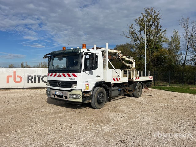 2008 Mercedes-Benz Atego 1218 2008 HEP Telecom20 on 4x2 Camio ... Digger Derrick Truck - Foreuse, Camion: photos 1 2008 Mercedes-Benz Atego 1218 2008 HEP Telecom20 on 4x2 Camio ... Digger Derrick Truck - Foreuse, Camion: photos 1