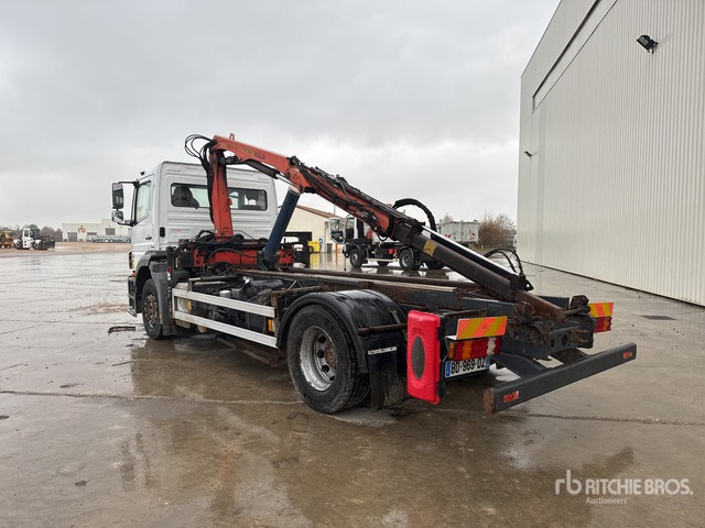 2010 Mercedes-Benz Axor 1829 2010 Palfinger Pk6500 on 4x2 Ch ... Dump Truck with Crane - Camion benne: photos 2 2010 Mercedes-Benz Axor 1829 2010 Palfinger Pk6500 on 4x2 Ch ... Dump Truck with Crane - Camion benne: photos 2