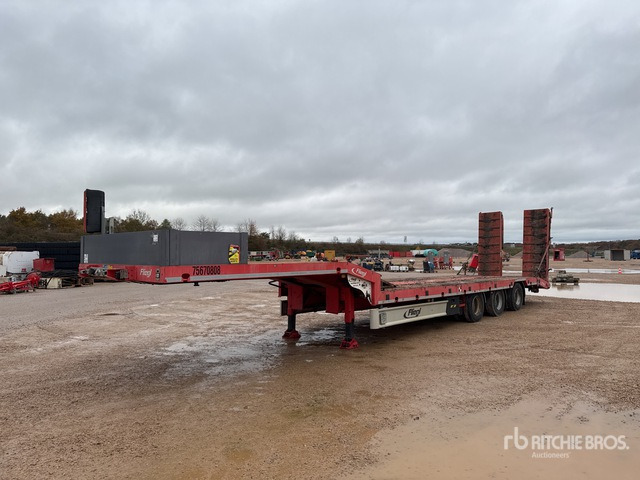 2013 Fliegl SDS 410T Semi-Remorque Porte-Engins Lowboy Trailer - Remorque porte-engin surbaissée: photos 1 2013 Fliegl SDS 410T Semi-Remorque Porte-Engins Lowboy Trailer - Remorque porte-engin surbaissée: photos 1