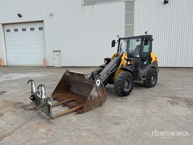2015 Mecalac AX850 Chargeuse Sur Pneus Wheel Loader - Chargeuse sur pneus: photos 2 2015 Mecalac AX850 Chargeuse Sur Pneus Wheel Loader - Chargeuse sur pneus: photos 2