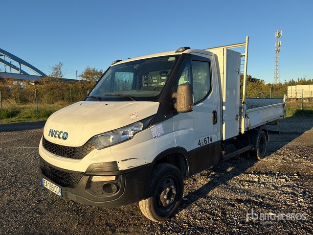 2016 Iveco 35C11 Camion Benne Dump Truck: Light Duty - Camion benne: photos 2 2016 Iveco 35C11 Camion Benne Dump Truck: Light Duty - Camion benne: photos 2
