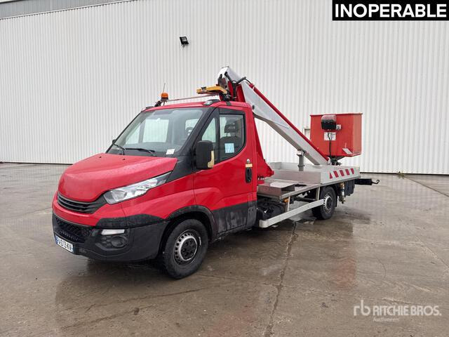 2018 Iveco Daily-Multitel 2018 Multitel 160Alu 14 m on Ca ... Bucket Truck - Camion avec nacelle: photos 1 2018 Iveco Daily-Multitel 2018 Multitel 160Alu 14 m on Ca ... Bucket Truck - Camion avec nacelle: photos 1